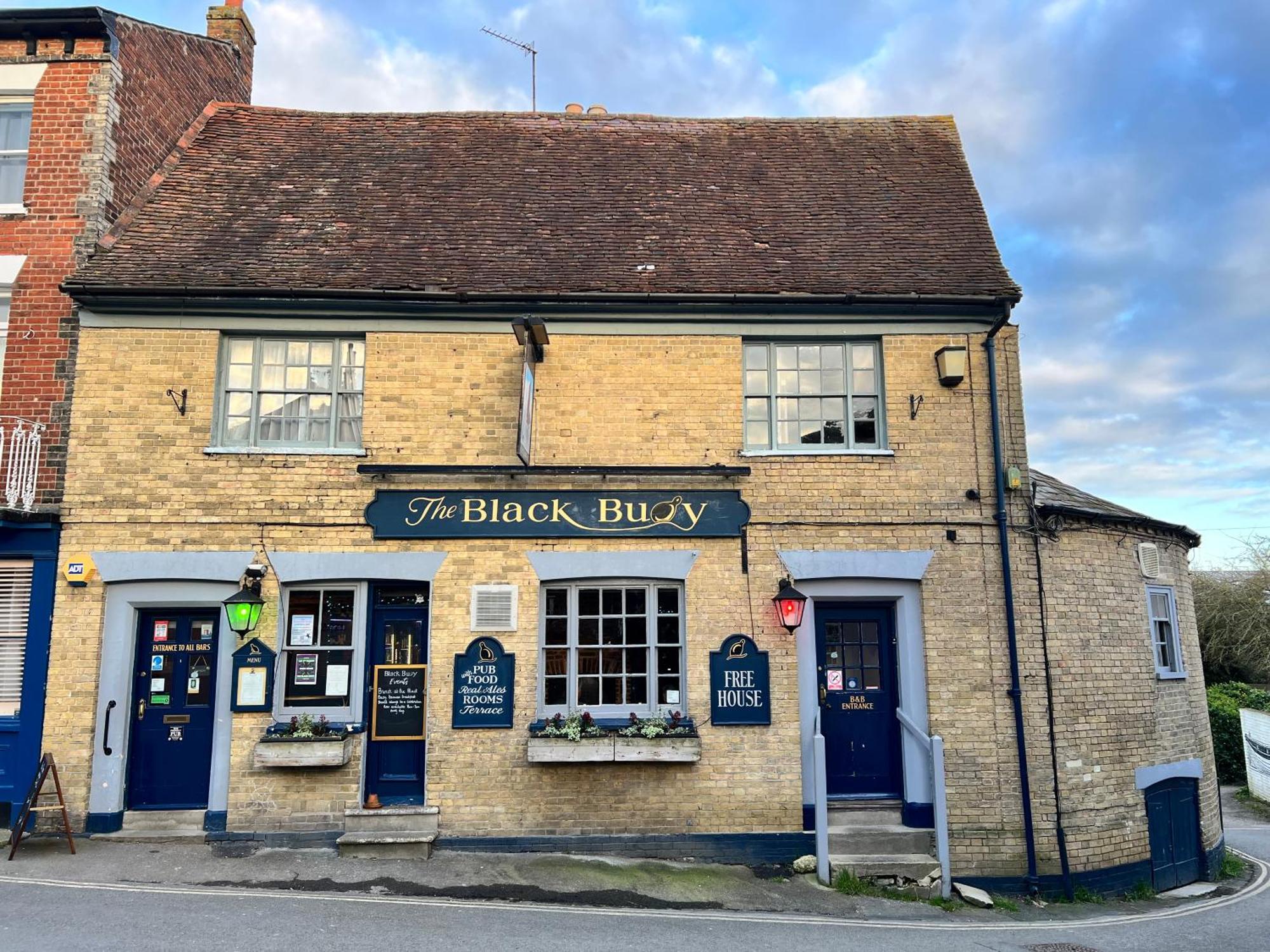 Black Buoy Inn Wivenhoe Exterior photo